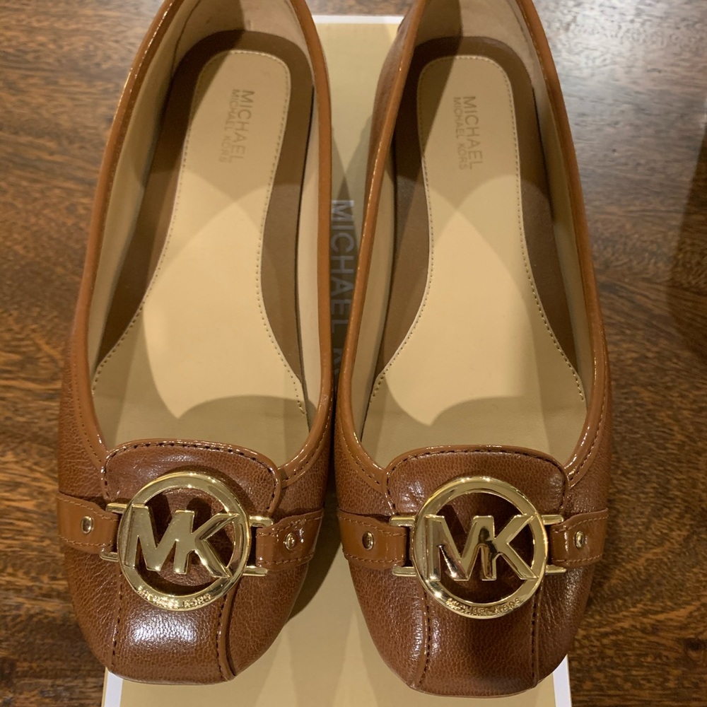 Michael Kors 7W Lillie Moccasin Flats - New